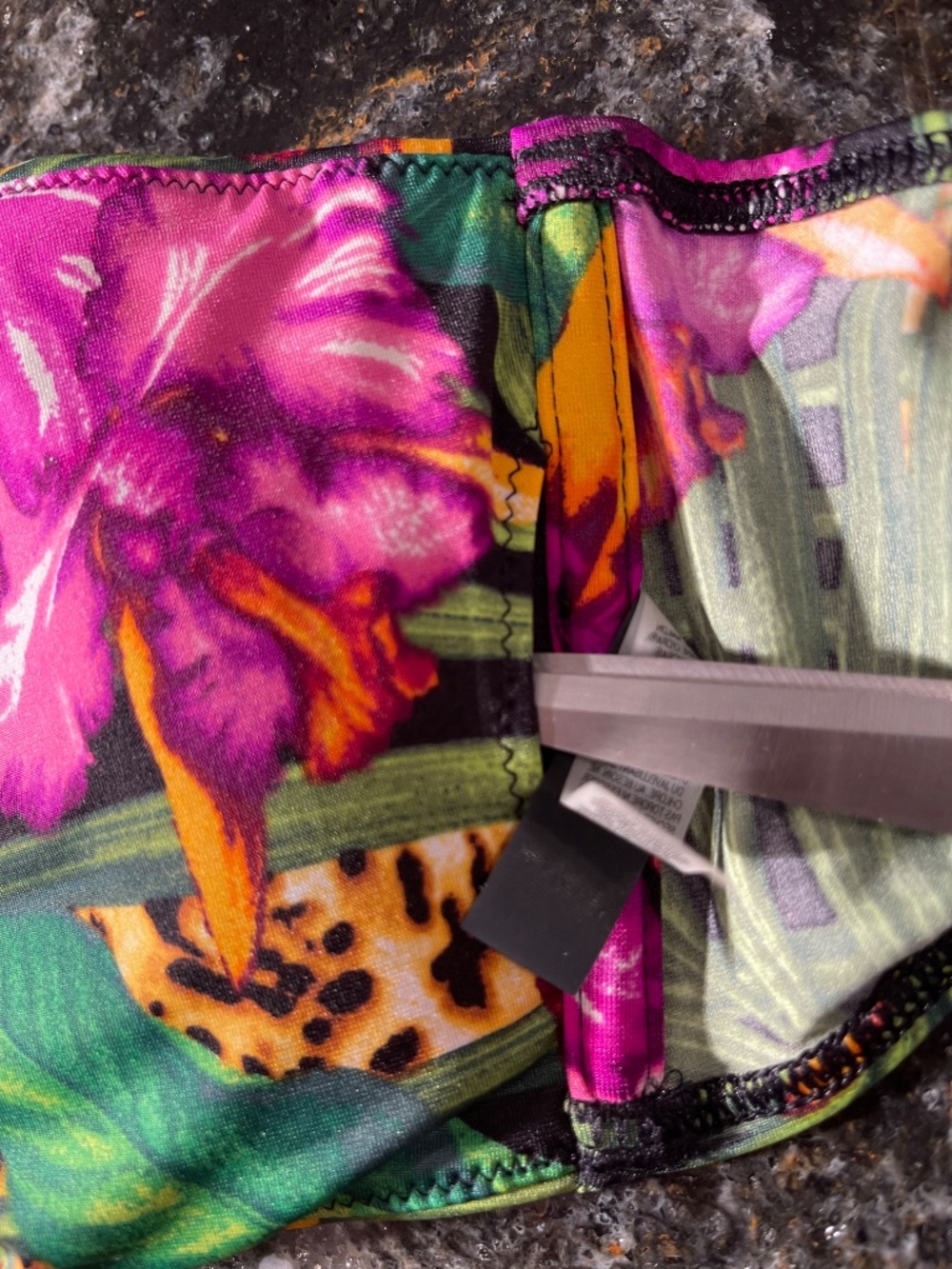 Like new Victoria Secrets bikini bandeau M set blogger’s favorite - Picture 7 of 12